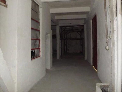 Imagem 6 de 26 de Galpão Com 1.750 M² De Área Construída. - 14303