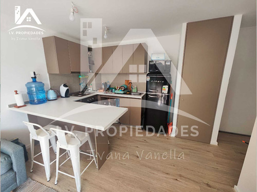 Playa Y Vista Increíbles En Condominio (75558)