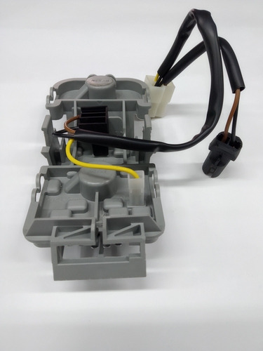 Imagen 2 de 4 de Portalámpara Circuito Trasero Gol 2006 Al 2014 Original Vw