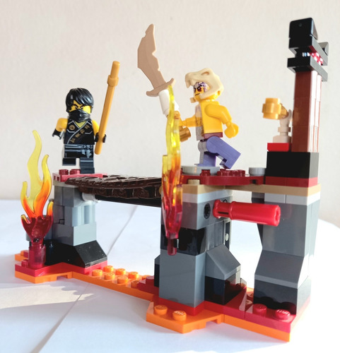Lego Ninjago Lava Falls Cataratas De Lava. Set Año 2015
