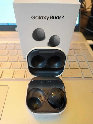 Imagen 9 de 10 de Audífonos in-ear inalámbricos Samsung Galaxy Buds2 SM-R177 x 1 unidades graphite