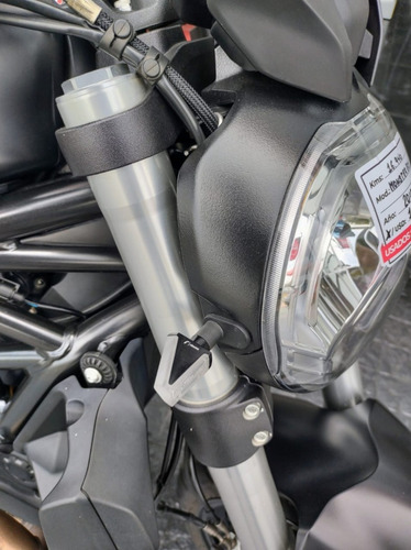 Imagen 15 de 25 de Ducati Monster 821 - No Yamaha Mt09, No Kawasaki Z900!