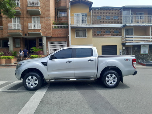 Ford Ranger 2.2 Xlt