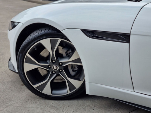 Jaguar F-Type Cabrio 2.0 R-Dynamic Cabriolet 300cv Aut