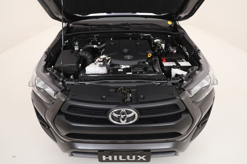 Toyota Hilux Pick-Up 2.4 Cd Sr 150cv 4x2