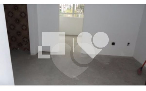 Imagem 4 de 7 de Excelente Prédio Comercial Em Localização Muito Valorizada, Composto 2 Lojas, 7 Salas E Cobertura - Reo420043