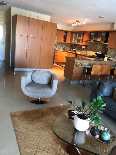 Imagen 9 de 11 de Lujoso Apartamento En El Conjunto Residencial Esturion, A La Orilla De Los Canales Del Complejo Turistico El Morro, Solo Traiga Su Maleta Y Mudese.
