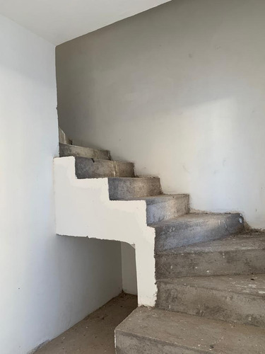 Imagen 15 de 16 de Venta De Casa En Terrazas El Carrascal, Obra Gris. Adlz