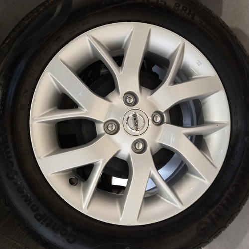 Imagen 10 de 14 de Nissan Versa 1.6 V-drive Mt