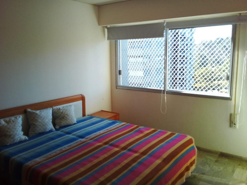 Imagen 21 de 30 de Departamento - Roosevelt