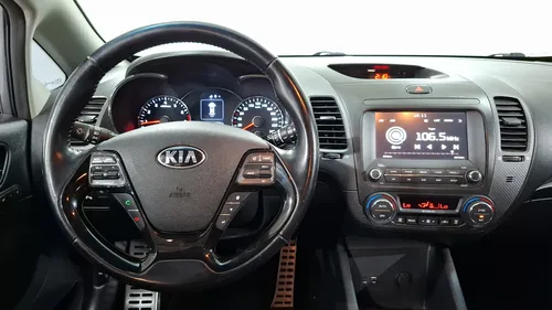Kia Forte 2.0 SX MT