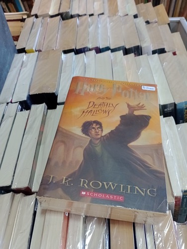 Harry Potter, And The Deathly Hallows - Rowling - Scholastic