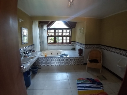 Imagem 11 de 15 de Casa A Venda Com Mobília Em Cidade Turistica No Interior De São Paulo J.06