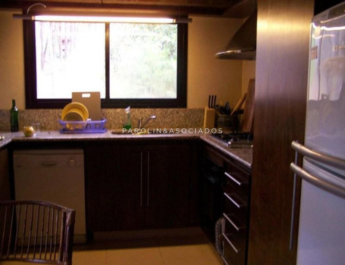 Imagen 7 de 12 de Casa De 4 Dormitorios En Barrio Privado, Laguna Blanca