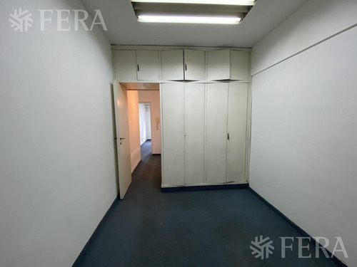 Imagen 10 de 14 de Venta De Departamento De 3 Ambientes Con Balcon En San Telmo (28031)