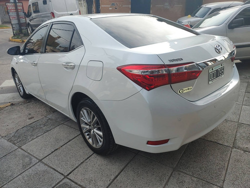 Imagen 4 de 13 de Toyota Corolla 1.8 Se-g Cvt Automático