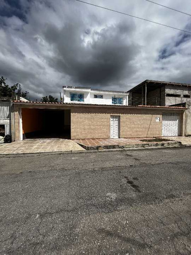 Casa / Quinta  Moderna En Urb San Pablo Turmero