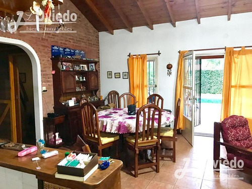 Quinta En Muy Buena Ubicación A 3 Cuadras De Acceso Oeste***