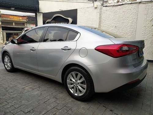 Kia Cerato 1.6 Sx Flex Aut. 4p