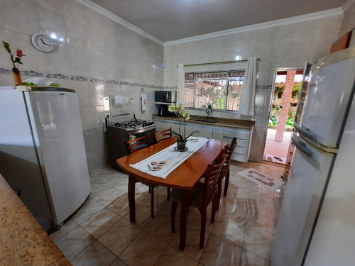Imagem 7 de 26 de Casa 02 Dormitórios - Itanhaém - Amplo Quintal - Amj150