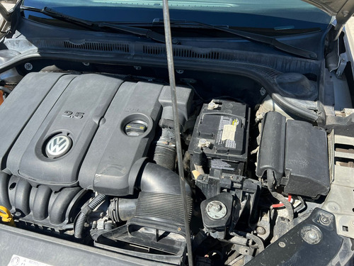Volkswagen Jetta 2.5 Comfortline At