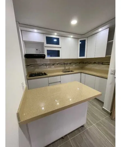 Vende Apartamento En Ríonegro 72 Metros Con Parqueadero U/cerrada Ch