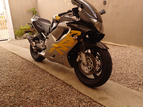Cbr 600 F4