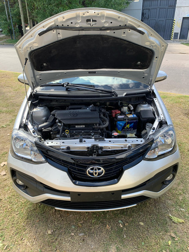 Toyota Etios 1.5 Xls Mt 2016