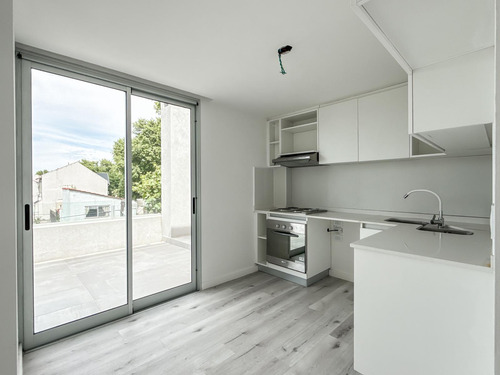 Dúplex 2 Amb Con Terraza Propia Y Cochera - A Estrenar En Olivos