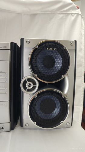 Minicomponente Sony / 47. Para Reparación. Gris 250 W (Usado)