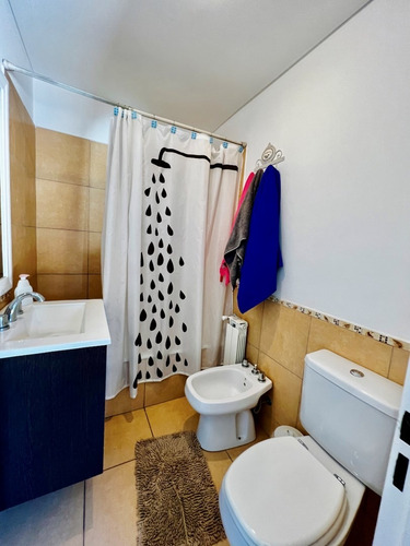 Imagen 9 de 20 de Vendo Casa Del Este 2 Dormitorios, Ampliable A 4, Jardín Con Piscina, Sin Expensas!!