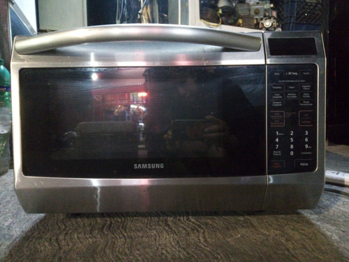 Horno De Microondas Marca Samsung, Modelo Amt1199st