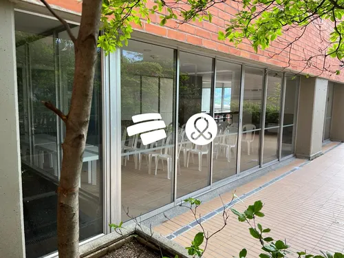 Vendo Apartaestudio, Sector Niquia, A Cinco Minutos Del Metro