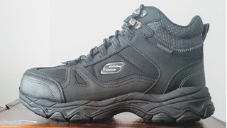 calzado de seguridad skechers