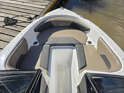 Lancha Geuna F165 Con Mercury 90hp 4 Tiempos