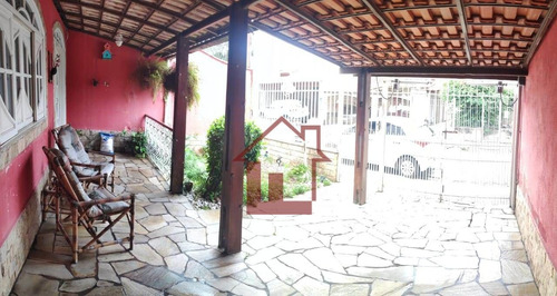 Imagem 6 de 12 de Casa À Venda No Bairro Vila Rica - Tiradentes - Volta Redonda/rj - C1702