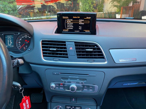 Imagem 5 de 15 de Audi Q3 2.0 Tfsi Quat. 170/180cv S-tronic 5p 2012/2013