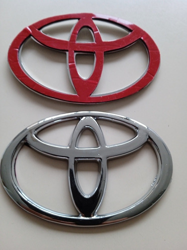 Emblema Cromado De Compuerta Para Toyota Machito            