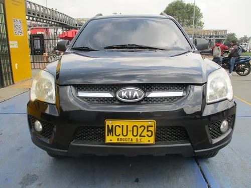 Kia New Sportage Lx 4x2 2000cc Mt Aa