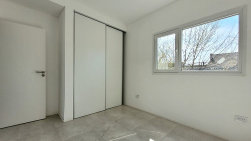 Venta Ph Cuatro Ambientes Con Jardín En Boulogne