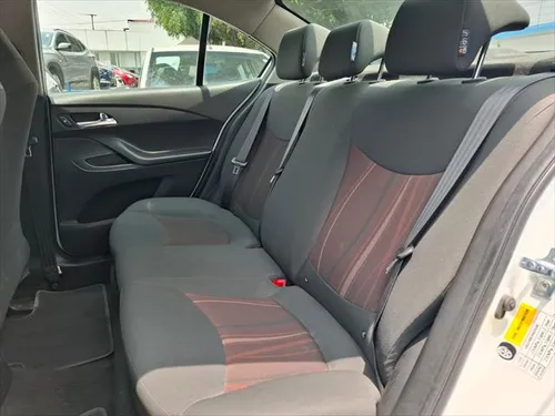 Chevrolet Aveo 1.5 Ls Mt