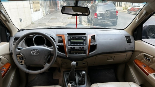 Imagen 5 de 16 de Toyota Sw4 2009 3.0 I Srv C/cuero 4x4 (2009)