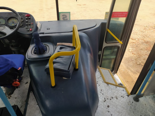 Imagem 4 de 6 de Onibus Urbano Viale (caio/comil/busscar/neobus/mb1722