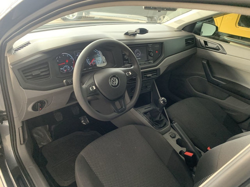 Imagem 9 de 14 de Volkswagen Polo Hatch 1.0 4p Mpi Flex