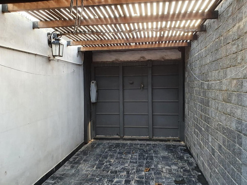 Imagen 6 de 18 de Duplex En Venta En Castelar Sur