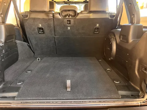 Jeep Wrangler 3.7 Unlimited Sahara 3.6 4x4 At