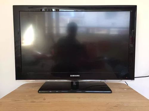 TV Samsung 32 Pulgadas HD Smart TV LED UN32T4300AFXZX