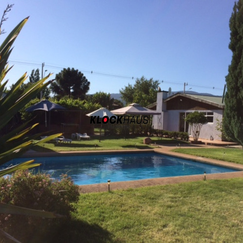 Casa Con Terreno 2952 M2 Centro De Quillon.