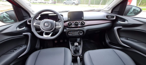 Imagen 14 de 15 de Fiat Cronos 1.8 Pack Style Mt5 Test Drive Nuevo Sin Rodar C