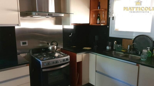 Imagen 7 de 24 de Hermosa Casa De 5 Ambientes Quincho Con Playrrom En Barrio Septiembre